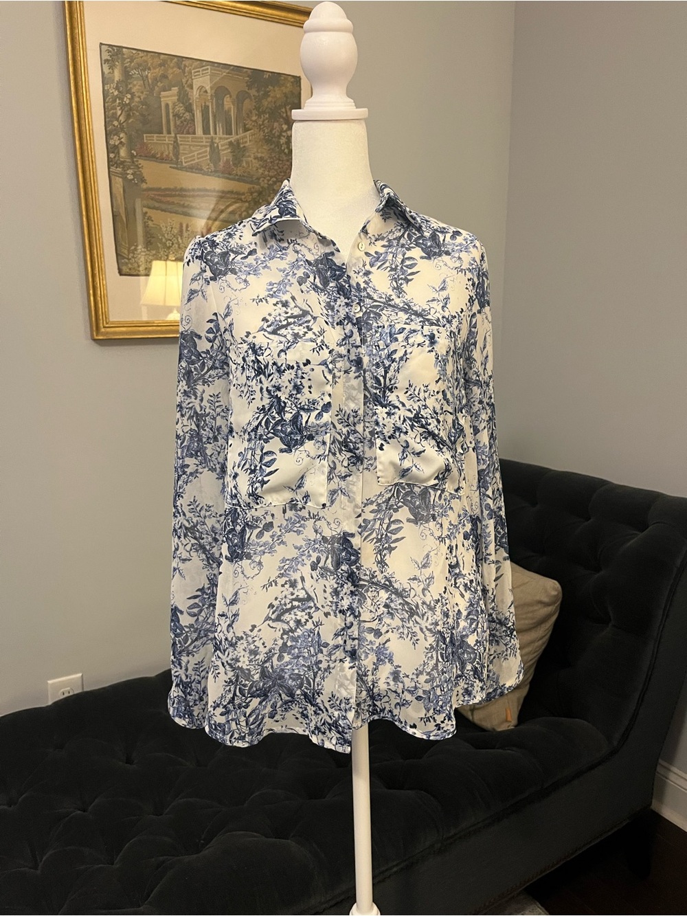 Zara White and Blue Floral Chinoisserie Button-Down Blouse